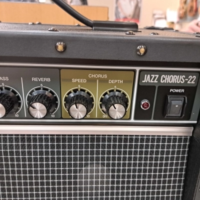 Roland - JC-22 2